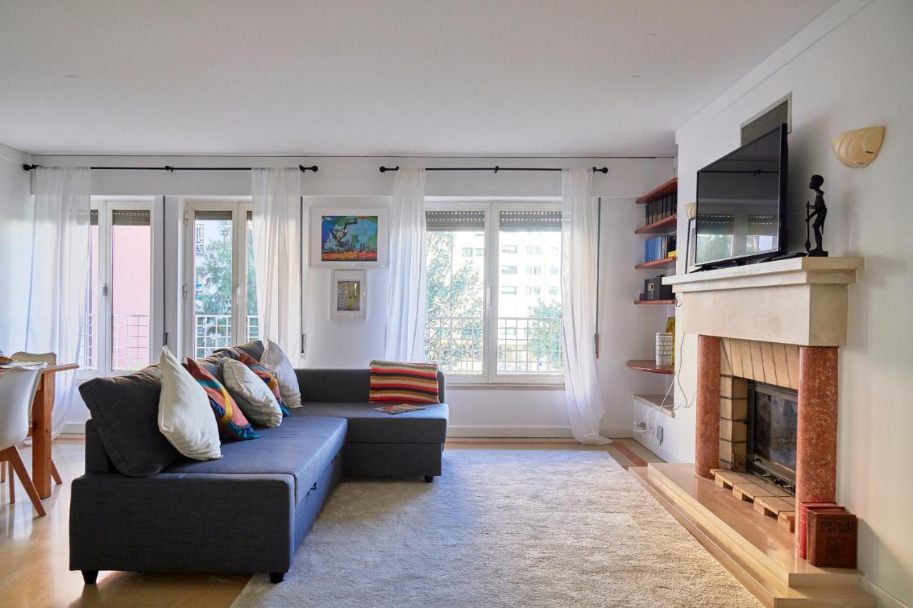 Modern Apartment With Swiming Pool & Garage - Lisboa Extérieur photo