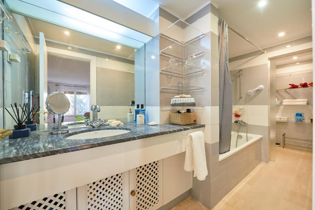 Modern Apartment With Swiming Pool & Garage - Lisboa Extérieur photo